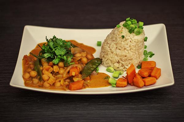Veganes Thai Curry mit Kürbis und Kichererbsen Rezept - egi Rezept